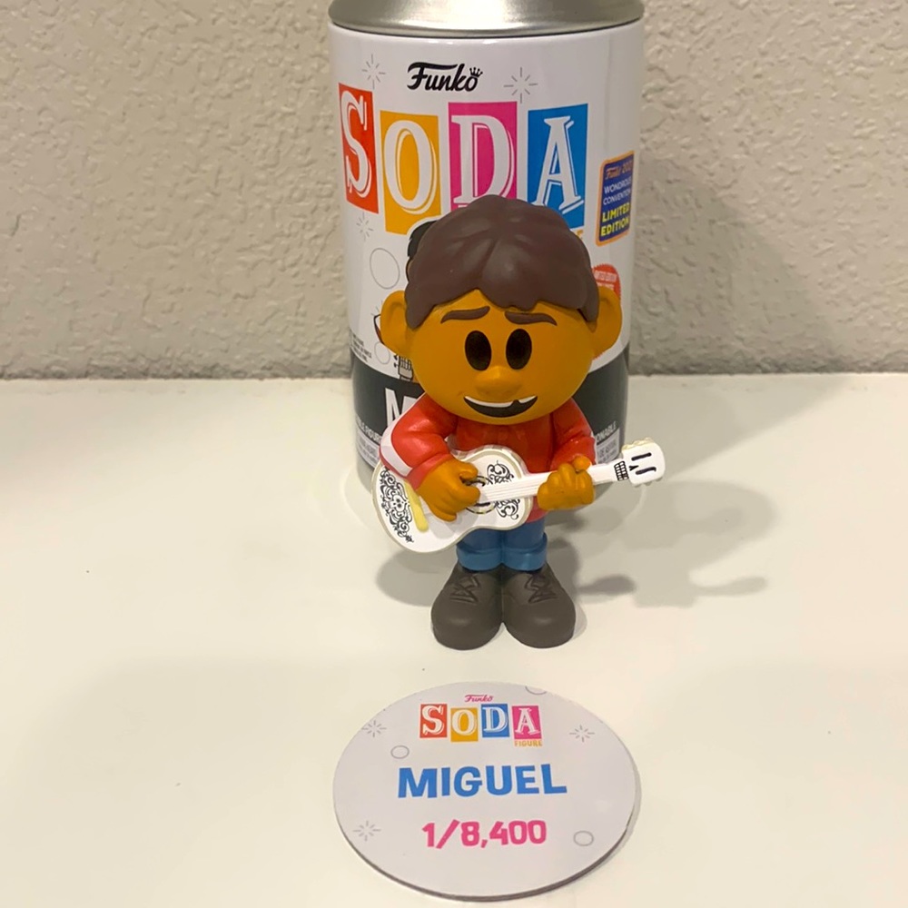 Funko soda Miguel from coco vaulted